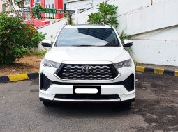 2023 Toyota Kijang Innova Zenix Hybrid Putih - Jual mobil bekas di DKI Jakarta