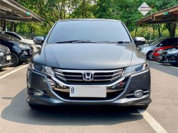 2012 Honda Odyssey 2.4 Abu-abu - Jual mobil bekas di DKI Jakarta