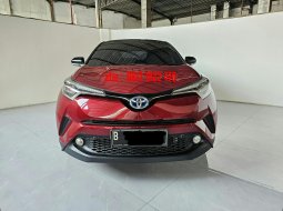 2020 Toyota C-HR 1.8L CVT Merah - Jual mobil bekas di Jawa Barat