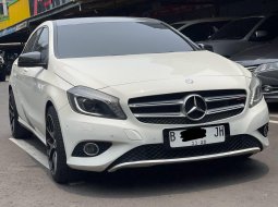 2013 Mercedes-Benz A-Class A 200 Putih - Jual mobil bekas di DKI Jakarta