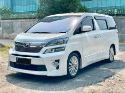 2014 Toyota Vellfire ZG Putih - Jual mobil bekas di DKI Jakarta