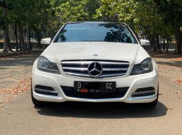 2013 Mercedes-Benz C-Class C 300 Putih - Jual mobil bekas di DKI Jakarta