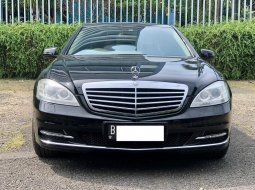 2011 Mercedes-Benz S-Class S 300 L Hitam - Jual mobil bekas di DKI Jakarta