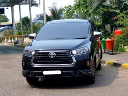 2022 Toyota Venturer Hitam - Jual mobil bekas di DKI Jakarta