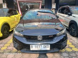 2022 Honda City Hatchback New City RS Hatchback CVT Hitam - Jual mobil bekas di Banten