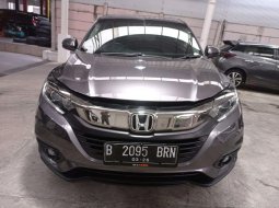 2021 Honda HR-V 1.5L E CVT Abu-abu - Jual mobil bekas di DKI Jakarta