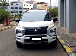 2024 Mitsubishi Xpander Cross NewPremium Package CVT Putih - Jual mobil bekas di DKI Jakarta