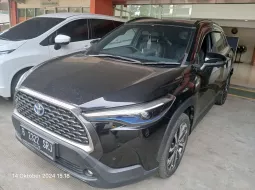 2020 Toyota Corolla Cross 1.8 Hybrid A/T Hitam - Jual mobil bekas di Banten