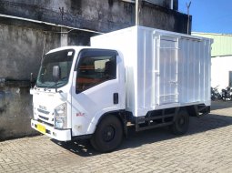 2020 Isuzu Elf NLR Putih - Jual mobil bekas di DKI Jakarta