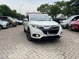 2019 Honda HR-V 1.5L E CVT Putih - Jual mobil bekas di Banten