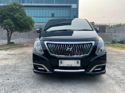 2018 Hyundai H-1 2.5L CRDi Royale Hitam - Jual mobil bekas di DKI Jakarta