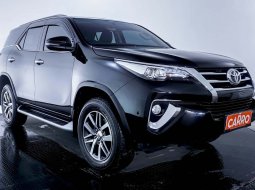 2020 Toyota Fortuner 2.4 VRZ AT Hitam - Jual mobil bekas di DKI Jakarta