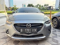 2016 Mazda 2 R AT Silver - Jual mobil bekas di Jawa Barat