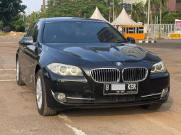 2013 BMW 5 Series 520d Hitam - Jual mobil bekas di DKI Jakarta