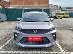 2022 Daihatsu Xenia 1.3 R CVT Silver - Jual mobil bekas di Banten