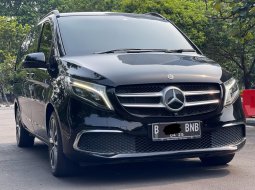 2019 Mercedes-Benz V-Class V 260 Hitam - Jual mobil bekas di DKI Jakarta