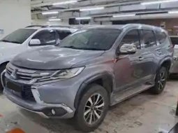 2017 Mitsubishi Pajero Sport Dakar 2.4 Automatic Abu-abu - Jual mobil bekas di DKI Jakarta