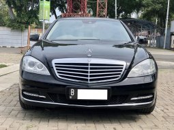 2011 Mercedes-Benz S-Class S 300 L Hitam - Jual mobil bekas di DKI Jakarta