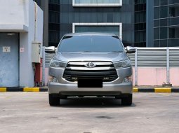 2016 Toyota Kijang Innova V A/T Gasoline Abu-abu - Jual mobil bekas di DKI Jakarta