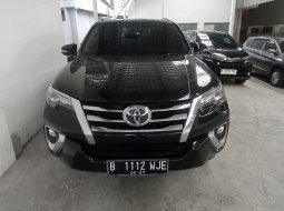 2017 Toyota Fortuner 2.4 VRZ AT Hitam - Jual mobil bekas di Banten