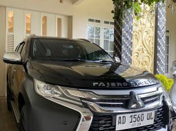 2018 Mitsubishi Pajero Sport Dakar 2.4 Automatic Hitam - Jual mobil bekas di DI Yogyakarta