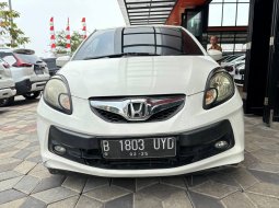 2014 Honda Brio E Automatic Putih - Jual mobil bekas di Jawa Barat