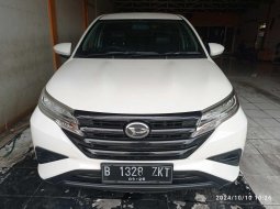 2021 Daihatsu Terios X A/T Deluxe Putih - Jual mobil bekas di Banten