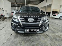 2016 Toyota Fortuner 2.4 G AT Hitam - Jual mobil bekas di DKI Jakarta