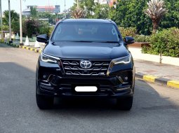 2024 Toyota Fortuner Hitam - Jual mobil bekas di DKI Jakarta