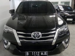 2017 Toyota Fortuner 2.4 VRZ AT Hitam - Jual mobil bekas di Banten