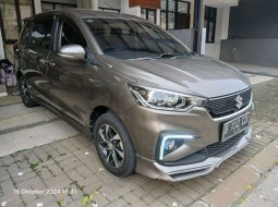 2022 Suzuki Ertiga Sport AT Abu-abu - Jual mobil bekas di Jawa Barat