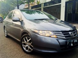 2011 Honda City E Abu-abu - Jual mobil bekas di Banten