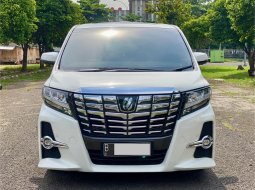 2016 Toyota Alphard SC Putih - Jual mobil bekas di DKI Jakarta