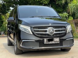 2019 Mercedes-Benz V-Class V 260 Hitam - Jual mobil bekas di DKI Jakarta