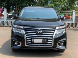 2014 Nissan Elgrand Highway Star Hitam - Jual mobil bekas di DKI Jakarta