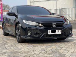 2018 Honda Civic E CVT Hitam - Jual mobil bekas di DKI Jakarta