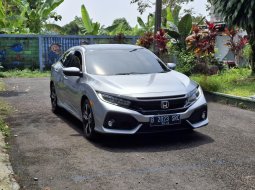 2019 Honda Civic Turbo 1.5 Automatic Silver - Jual mobil bekas di DI Yogyakarta