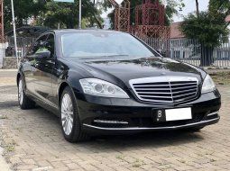 2011 Mercedes-Benz S-Class S 300 L Hitam - Jual mobil bekas di DKI Jakarta