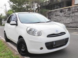 2013 Nissan March 1.2L AT Putih - Jual mobil bekas di Banten