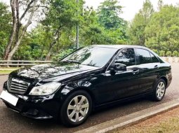 2013 Mercedes-Benz C-Class C200 Hitam - Jual mobil bekas di Banten