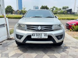 2012 Suzuki Grand Vitara JLX Silver - Jual mobil bekas di Jawa Barat