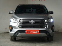 2022 Toyota Kijang Innova V A/T Diesel Silver - Jual mobil bekas di Jawa Barat