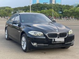 2013 BMW 5 Series 520d Hitam - Jual mobil bekas di DKI Jakarta