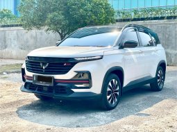 2022 Wuling Almaz Pro 7-Seater Putih - Jual mobil bekas di DKI Jakarta