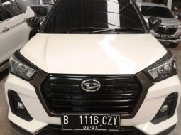 2022 Daihatsu Rocky 1.0 R Turbo CVT Putih - Jual mobil bekas di Banten