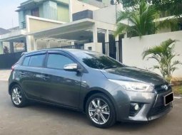 2015 Toyota Yaris 1.5G Abu-abu - Jual mobil bekas di Banten