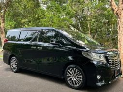 2017 Toyota Alphard 2.5 G A/T Hitam - Jual mobil bekas di Banten