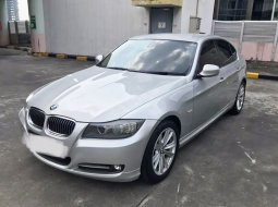 2012 BMW 3 Series 320i Silver - Jual mobil bekas di Banten