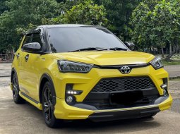 2022 Toyota Raize 1.0T GR Sport CVT (Two Tone) Kuning - Jual mobil bekas di DKI Jakarta