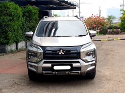 2022 Mitsubishi Xpander Cross AT Silver - Jual mobil bekas di DKI Jakarta